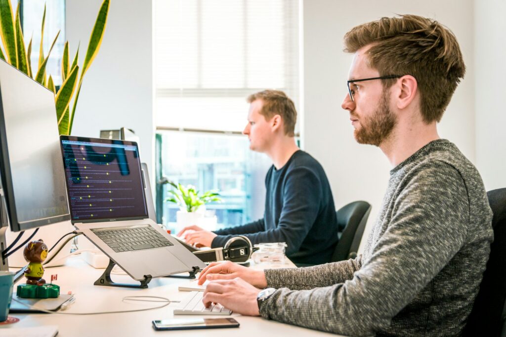 IT engineer providing business IT support in Warrington